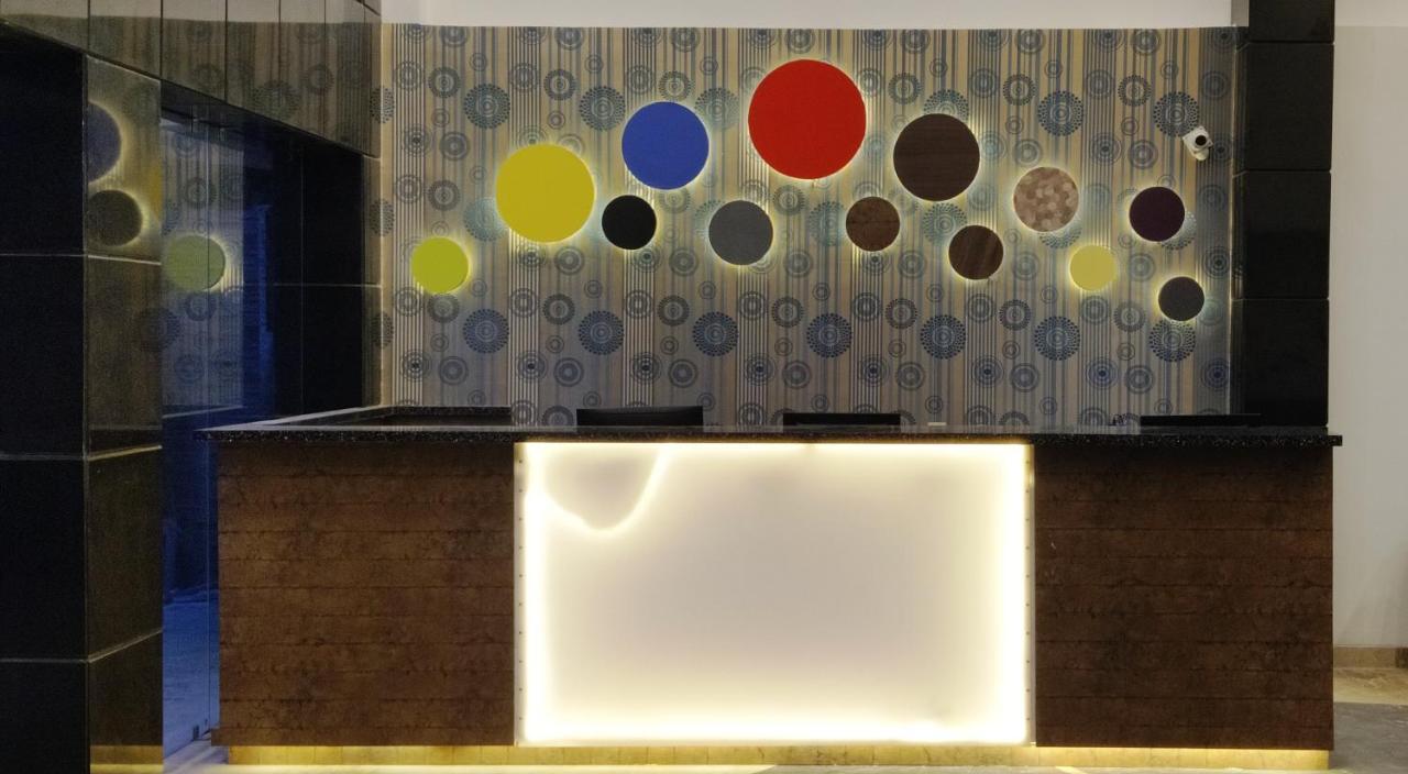 I-Towne' - A Unit Of Hotel Shivam International 德奥加尔 外观 照片